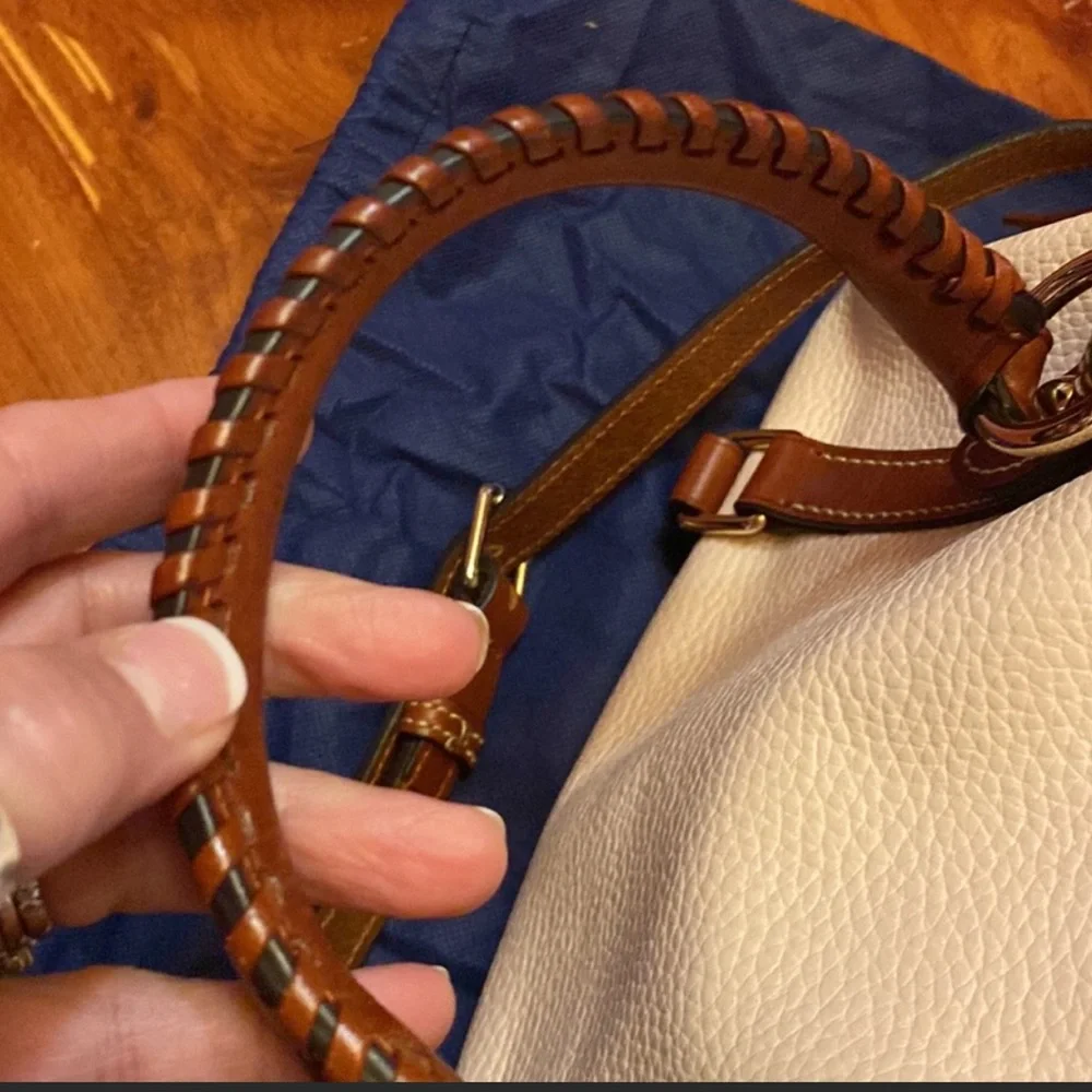 RARE Dooney & Bourke pebble satchel EUC like new in color BLUSH HTF - Picture 10 of 16